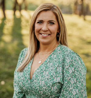 Mary Beth Masters, Một nhà giáo dục tận tụy với hơn 30 năm kinh nghiệm